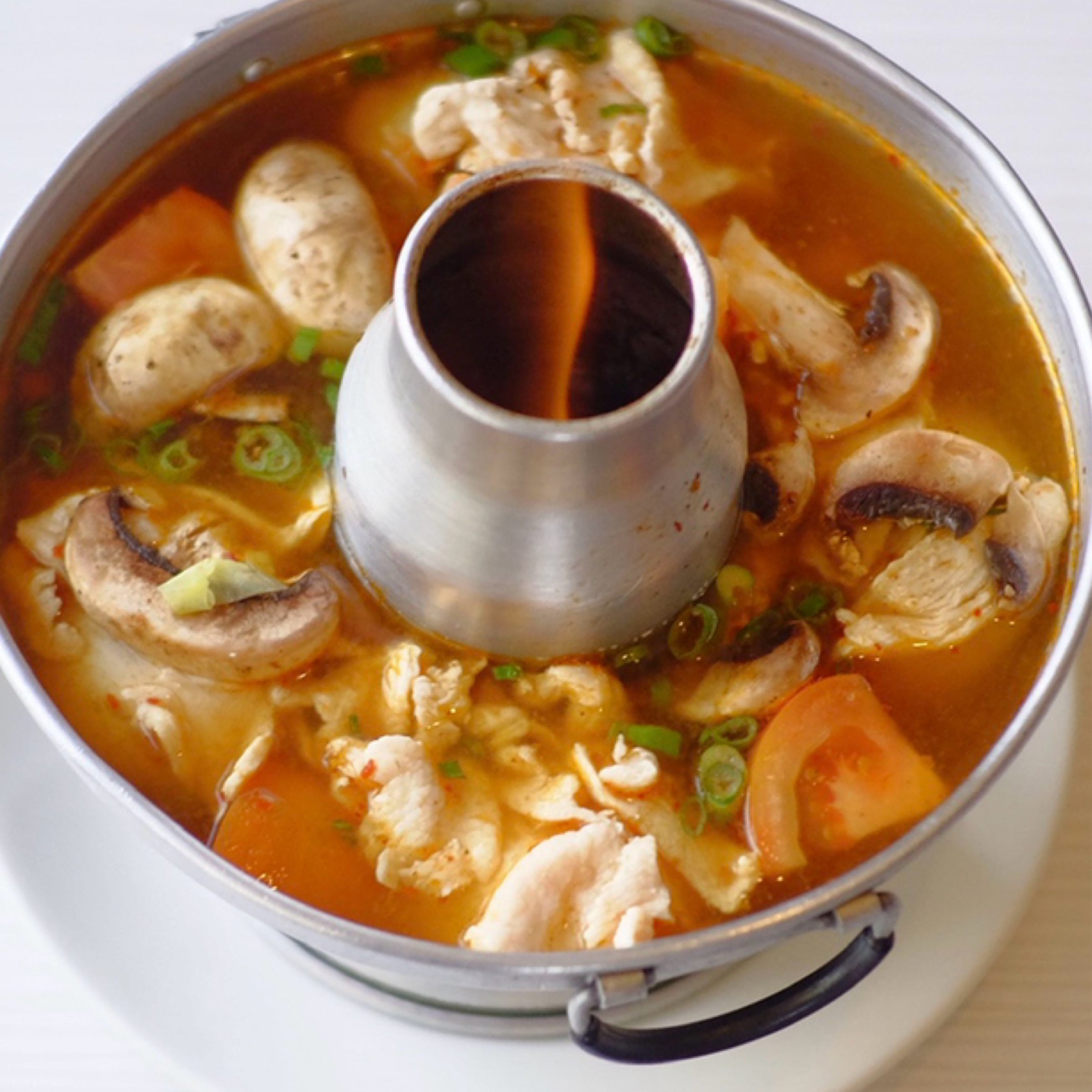 TOM YUM | ZENSTREET : Thai | Sushi | Ramen
